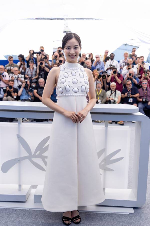 広瀬すず、10年ぶりのカンヌ「今回は思う存分楽しみながら浸りたい」『遠い山なみの光』ワールドプレミア