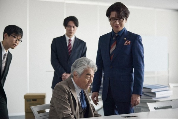 「シゴデキ過ぎる」「かっこよすぎる」　「イグナイト」第5話、及川光博“桐石”に絶賛の声集まる