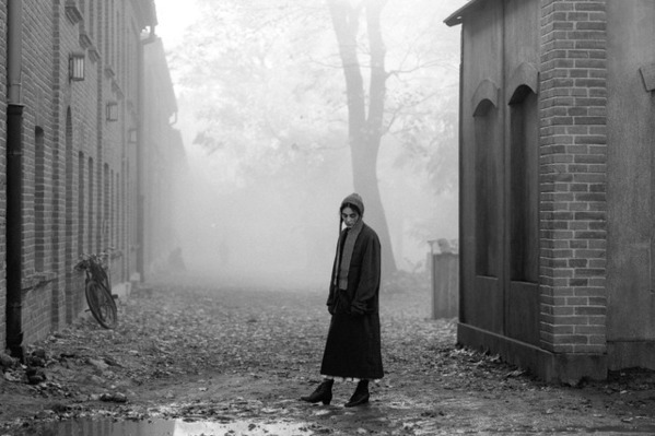 『フォーチュンクッキー』『ガール・ウィズ・ニードル』ほか、世界を賑わす珠玉の新作モノクロ映画3選