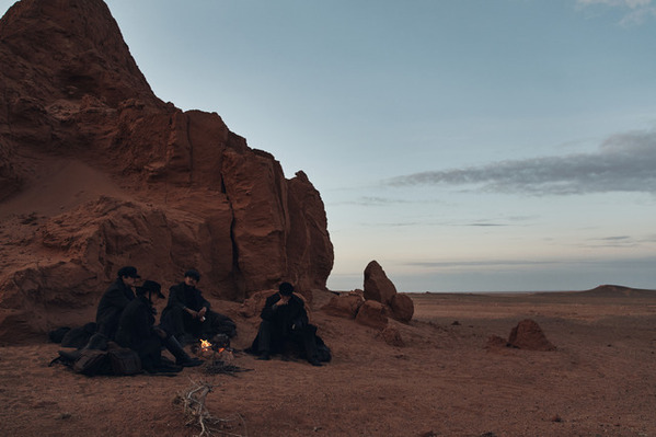 ヒョンビン、イ・ドンウクらキャストのメッセージ映像到着『ハルビン』場面写真も一挙解禁