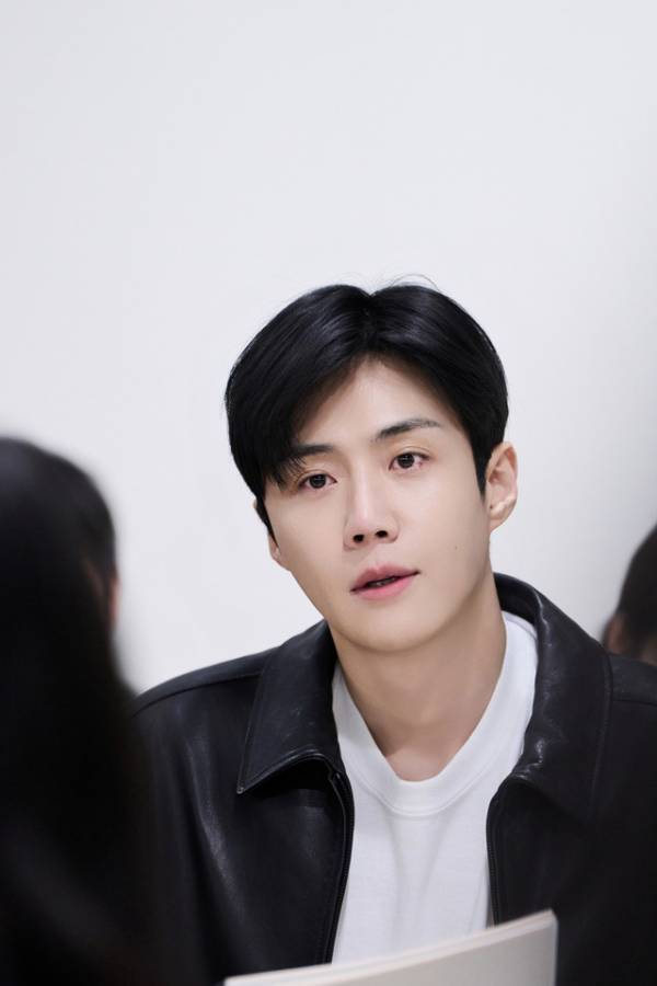 スジ＆キム・ソンホ再共演！「幻惑」ディズニープラス スターで独占配信決定