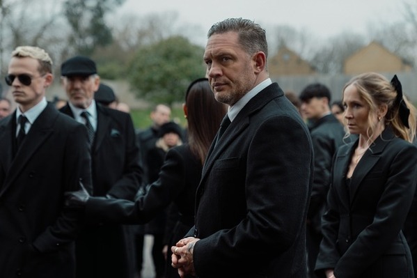 トム・ハーディ“フィクサー”と悪人たち捉える「モブランド」場面写真＆特別映像