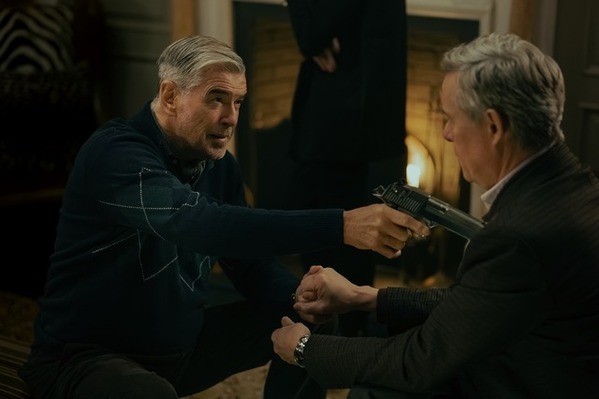 トム・ハーディ“フィクサー”と悪人たち捉える「モブランド」場面写真＆特別映像