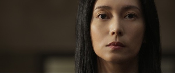 綾野剛“教師”が追い詰められる『でっちあげ ～殺人教師と呼ばれた男』予告 主題歌はキタニタツヤ