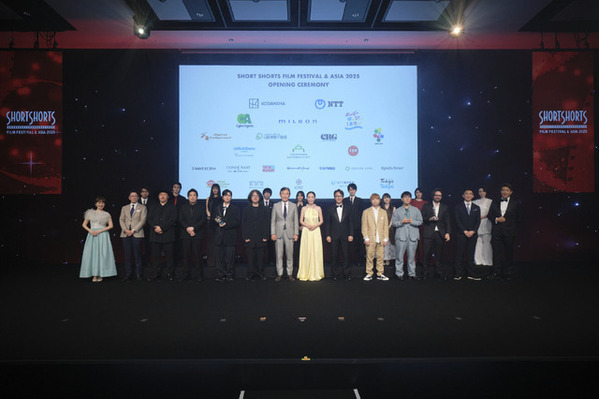 加藤シゲアキ「映画は全員の思いの結晶」特別賞授与にコメント「SSFF ＆ ASIA 2025」開幕