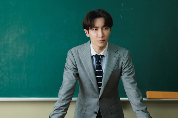 渡辺翔太“浦見光”が主人公　「なんで私が神説教」Huluオリジナルストーリー第1話6月7日配信