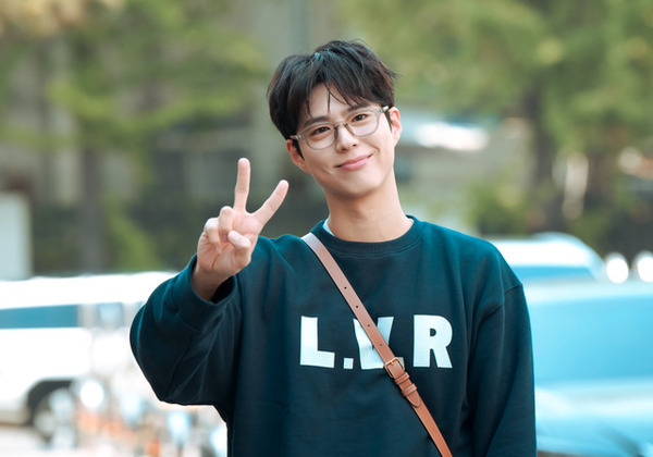 パク・ボゴム主演ドラマ「グッドボーイ」第3話予告が公開！ハンナの過去が気になる展開に