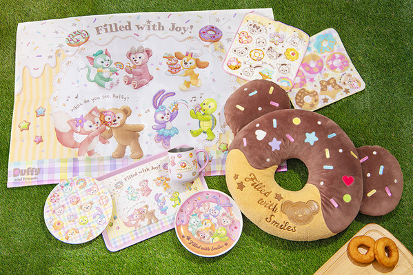 【ディズニー】ドーナツに抱きついているダッフィー＆フレンズがかわいすぎ！「ダッフィー＆フレンズのフィルド・ウィズ・ジョイ！」SPグッズ