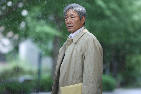 柴咲コウ＆亀梨和也＆木村文乃らが語る綾野剛『でっちあげ　～殺人教師と呼ばれた男』特別映像