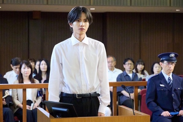 岸井ゆきの“万琴”が法廷で犯人の心の闇を知る…「恋は闇」Huluオリジナルストーリー第2話配信開始