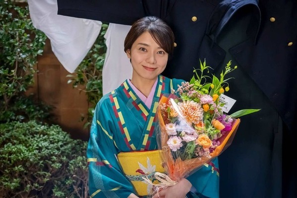 森カンナ＆咲妃みゆら、芳根京子“なつ美”の家族クランクアップ「波うららかに、めおと日和」