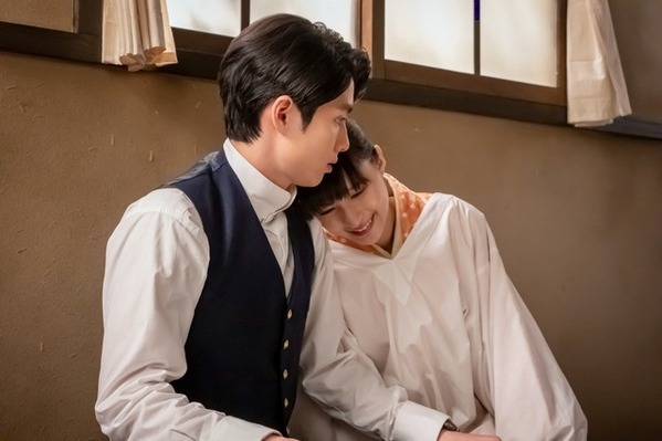 「5分前との落差」「涙がとまらなかった」芳根京子“なつ美”＆本田響矢“瀧昌”に訪れる試練に視聴者涙…「波うららかに、めおと日和」9話