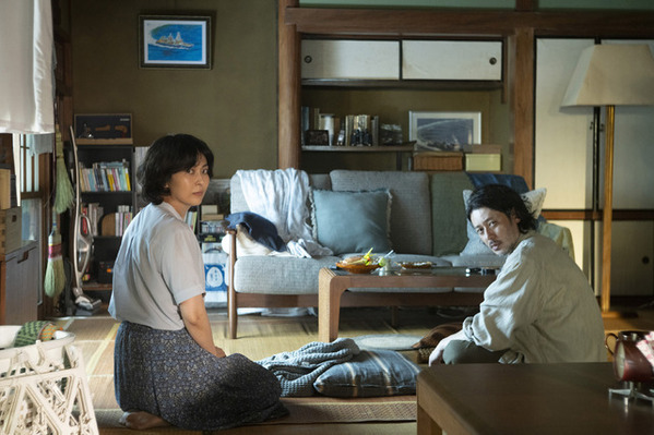 オダギリジョー「結婚とは思いやりと忍耐」松たか子と語り合った!?『夏の砂の上』上海でプレミア