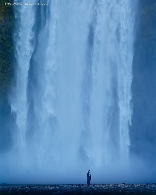 吉沢亮、写真集「FOSS」発売＆写真展開催も