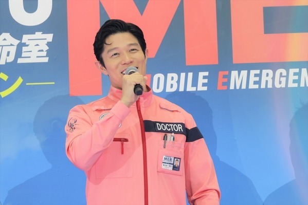 鈴木亮平「子供たちにも届けたい」『TOKYO MER』沖縄凱旋イベント