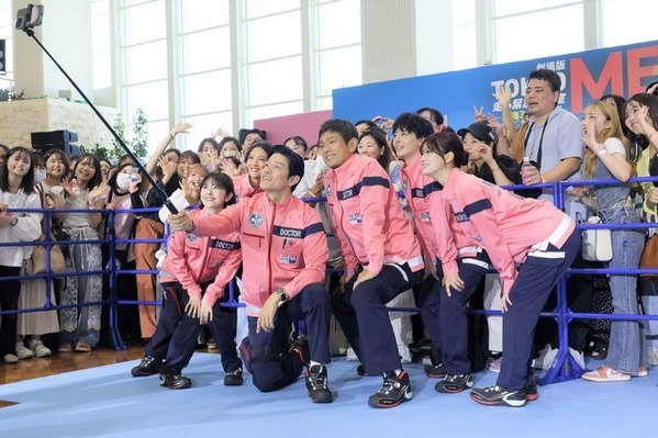 鈴木亮平「子供たちにも届けたい」『TOKYO MER』沖縄凱旋イベント