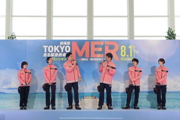 鈴木亮平「子供たちにも届けたい」『TOKYO MER』沖縄凱旋イベント