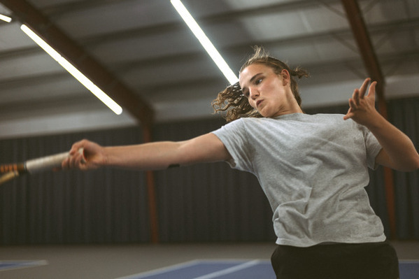 「なぜ沈黙するのか耳を傾けて」テニスコーチが指導停止に…『ジュリーは沈黙したままで』