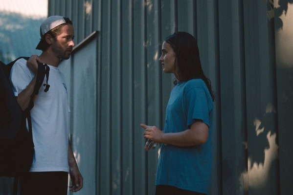 「なぜ沈黙するのか耳を傾けて」テニスコーチが指導停止に…『ジュリーは沈黙したままで』