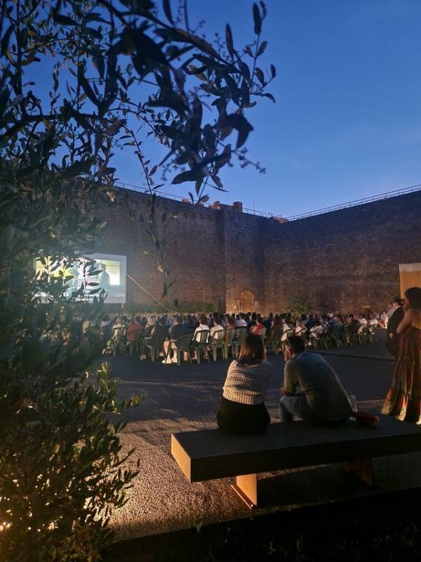 草彅剛主演『碁盤斬り』がイタリアの映画祭で最優秀長編作品賞受賞