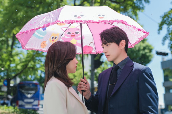 ハン・ジミン×イ・ジュニョク主演で世界123か国で1位に「わたしの完璧な秘書」リリース