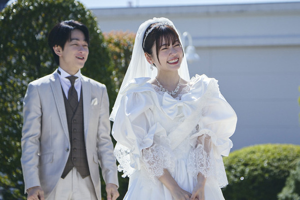 「私の夫と結婚して」白石聖“麗奈”が佐藤健“部長”にアプローチ開始…3話＆4話の展開は!?