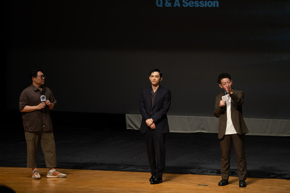 吉沢亮、初の韓国を堪能『ババンババンバンバンパイア』海外初上映に手応えも