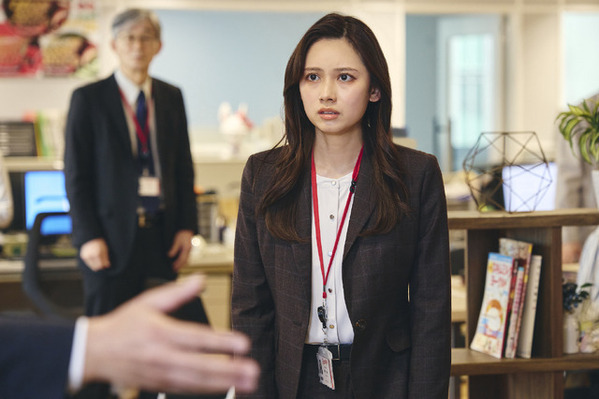 小芝風花“美紗”のド派手メイクに横山裕“友也”驚愕…「私の夫と結婚して」5＆6話で物語はさらに加速