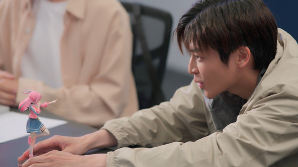 向井康二「恩返ししたいな」「Dating Game」スペシャル映像で密着　第1話場面写真も