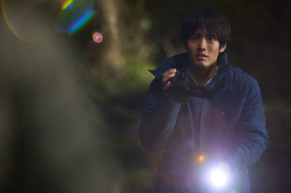 『近畿地方のある場所について』赤楚衛二、白石監督のホラー作品は「僕にとって青春」