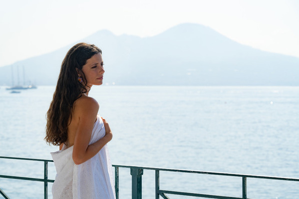 瑞々しい才能から目が離せない！『パルテノペ』『美しい夏』ほか、自由をめぐるサマームービーの新星たち