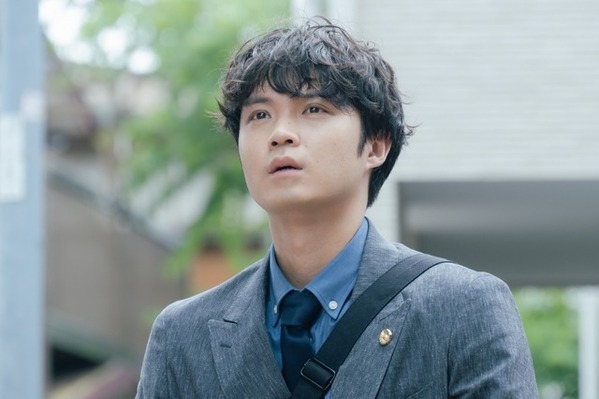 磯村勇斗“健治”のカルチャーショックに視聴者から反響集まる「僕達はまだその星の校則を知らない」