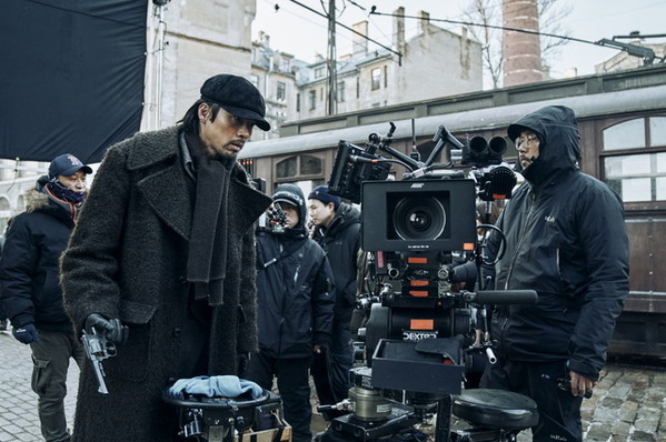 ヒョンビン主演『ハルビン』本編映像とメイキング写真が公開