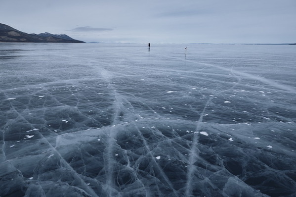 ヒョンビン主演『ハルビン』本編映像とメイキング写真が公開