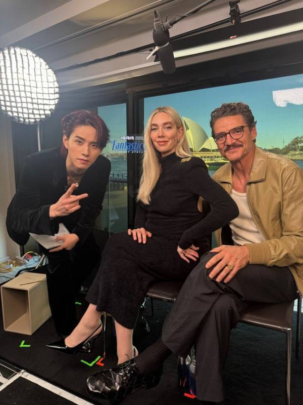 JO1佐藤景瑚「推し活ってこんな感じなんだ」シドニーで“ファンタスティック４”のサインGET＆インタビューに挑戦