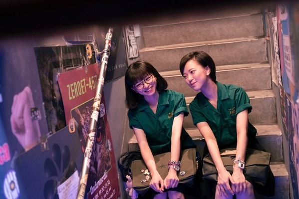 台湾次世代俳優が共演、同じ机を共有する夜間部生徒の思いとは…『ひとつの机、ふたつの制服』公開