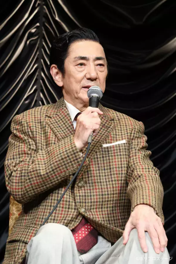 本田響矢「沢山吸収していきたい」喜劇王の息子役演じる音楽劇「エノケン」製作発表