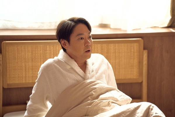 阿部サダヲ×松たか子「しあわせな結婚」家族との初対面やプロポーズ秘話が明かされるスピンオフ配信