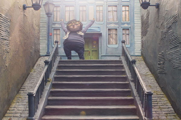 ちょっと大柄な少年の成長描くストップモーションアニメ『リビング・ラージ！』10月3日公開決定　予告編も完成