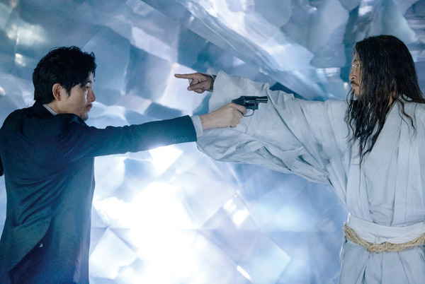 窪塚洋介 VS 松田龍平『次元を超える TRANSCENDING DIMENSIONS』場面写真＆キャラクター紹介映像