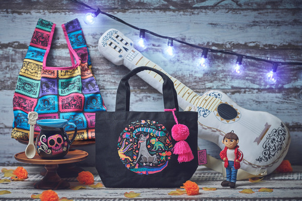 『リメンバー・ミー』の世界観を表現した新商品が8月22日より発売