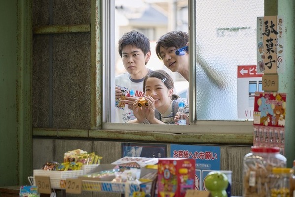 純愛、友情、親子愛も…當真あみ主演『ストロベリームーン 余命半年の恋』場面写真9点が解禁