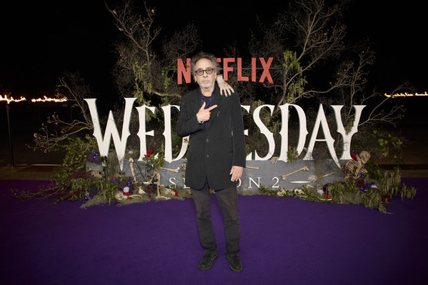 ジェナ・オルテガ＆エマ・マイヤーズ＆ティム・バートン監督ら集結「ウェンズデー」シーズン2、シドニーツアーイベント開催！