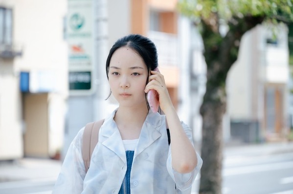 「意識しまくって挙動不審」…恋する磯村勇斗“健治”の行動に視聴者多数反応「僕達はまだその星の校則を知らない」第6話