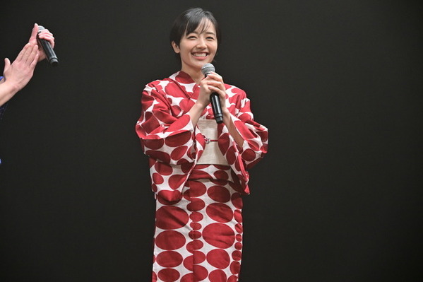 宮舘涼太、“眉毛の演技”に挑戦「その場面で笑わないでね」『火喰鳥を、喰う』豪華キャストが浴衣姿で集結