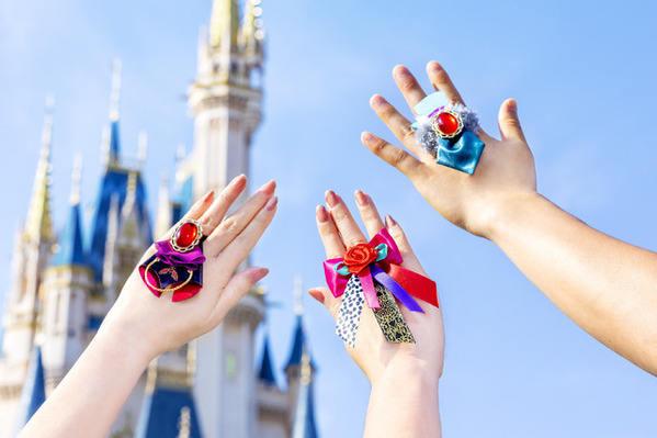 【ディズニー】“Dハロ”スペシャルグッズ＆メニュー情報が解禁！ハロウィンを気軽に楽しめる身につけグッズも