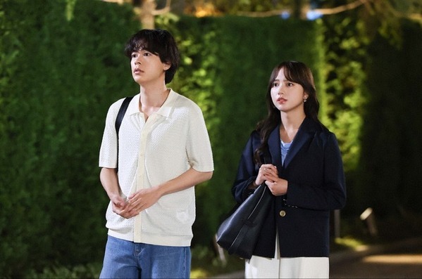 「心が完全に持ってかれました」ナ・イヌ“ソハ”のハグと成田凌“快”の告白に視聴者歓喜…「初恋DOGs」第9話