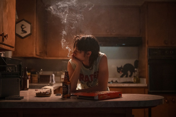 「恋をしたせい」クリステン・スチュワート、『愛はステロイド』“人生が発火した”ルーを語る