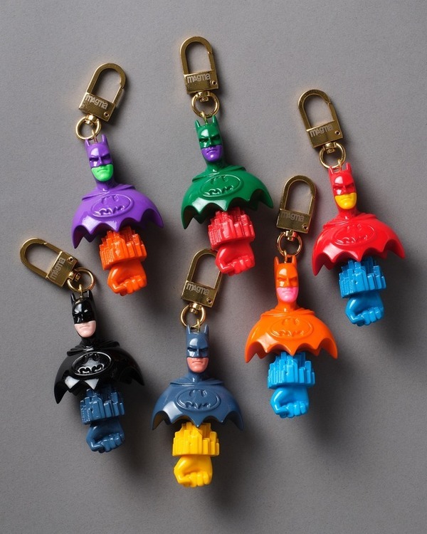 ファッションアイテムほか、「バットマンの日」記念コラボ商品が新登場！