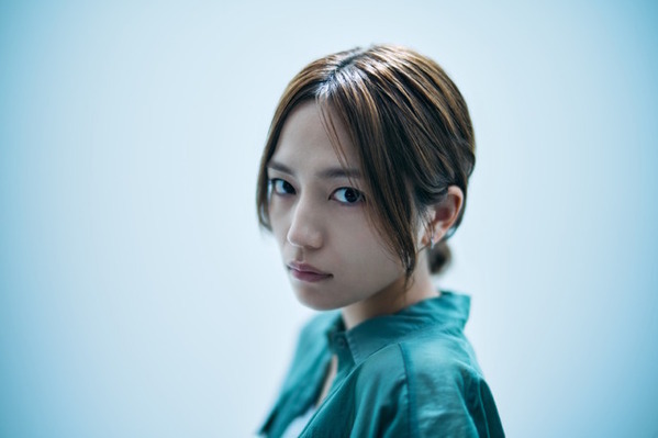 柴咲コウ×川口春奈初共演、芸能界の闇に切り込む「スキャンダルイブ」11月ABEMA配信